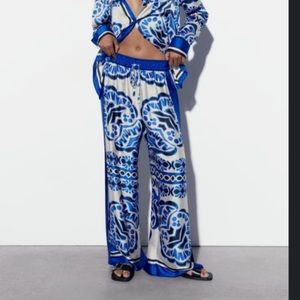 Zara NWT printed blue pajama pants — LA DOUBLE J style - Never been worn